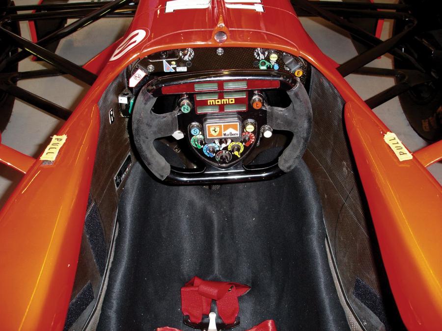  Ferrari F310B 1997 года  (фото 15 из 18)
